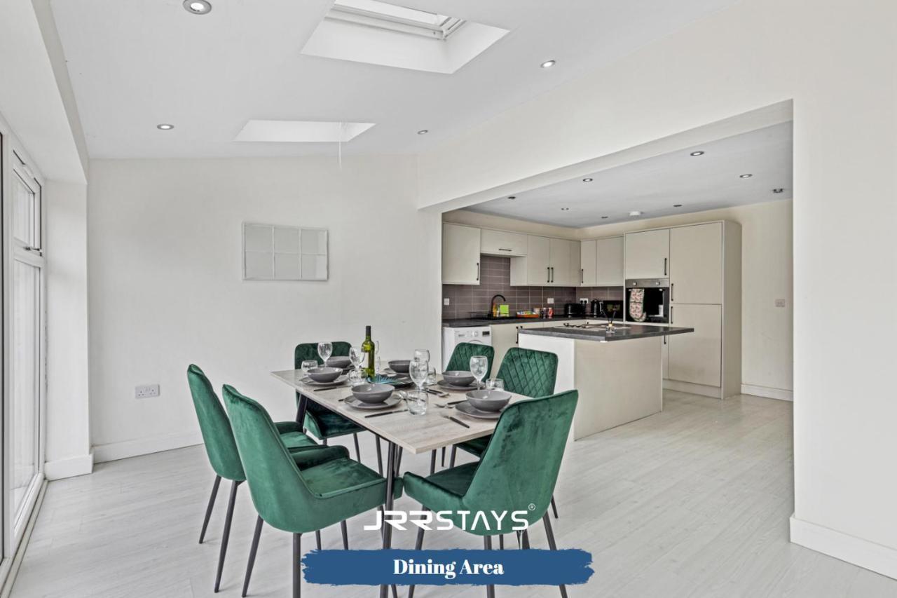Coseley Tipton 3 Bedroom House Garden Sleeps 7 - Jrr Stays מראה חיצוני תמונה