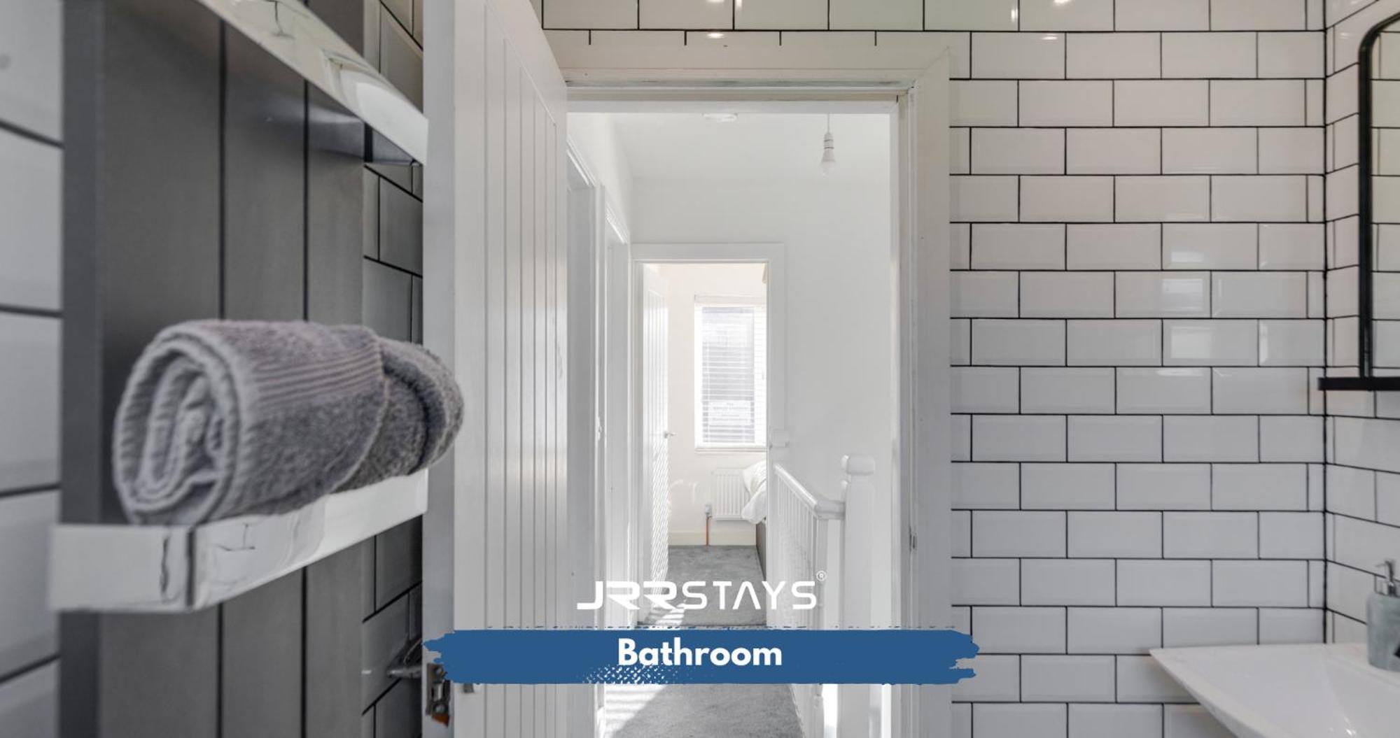Coseley Tipton 3 Bedroom House Garden Sleeps 7 - Jrr Stays מראה חיצוני תמונה