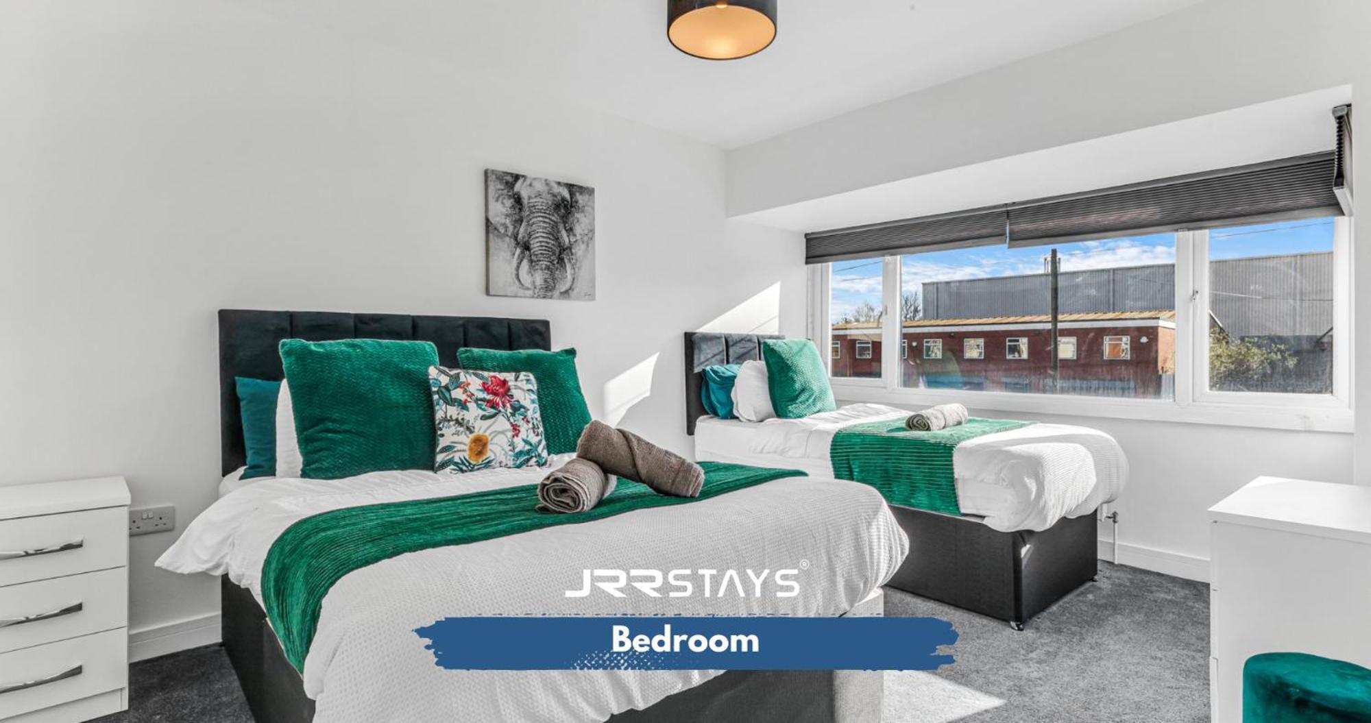 Coseley Tipton 3 Bedroom House Garden Sleeps 7 - Jrr Stays מראה חיצוני תמונה